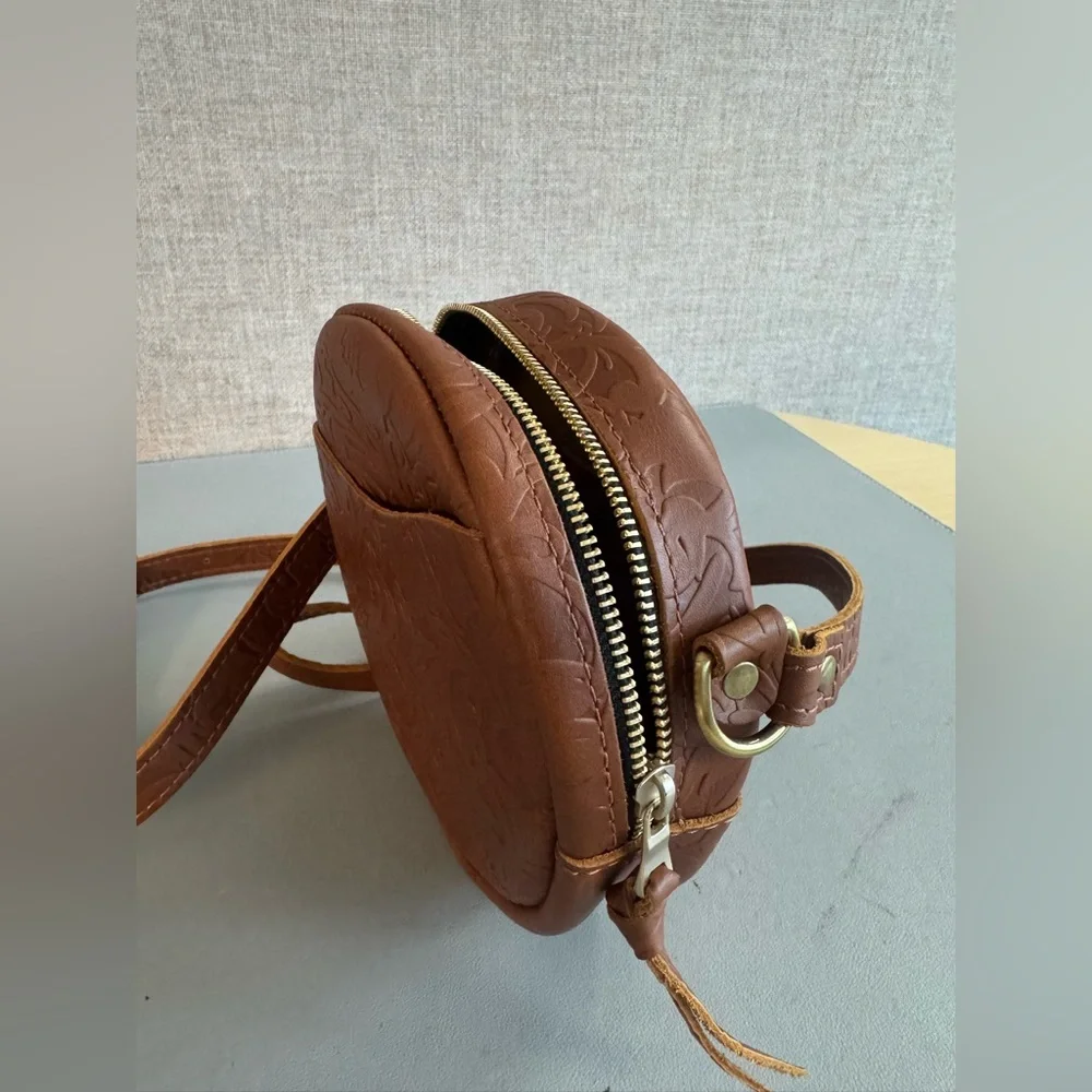 PORTLAND LEATHER - Circle Embossed Leather Crossbody Bag - Picture 2 of 3